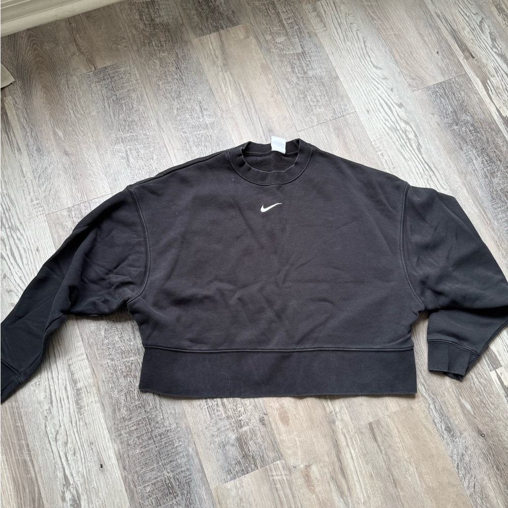Nike Men's Black Sweater